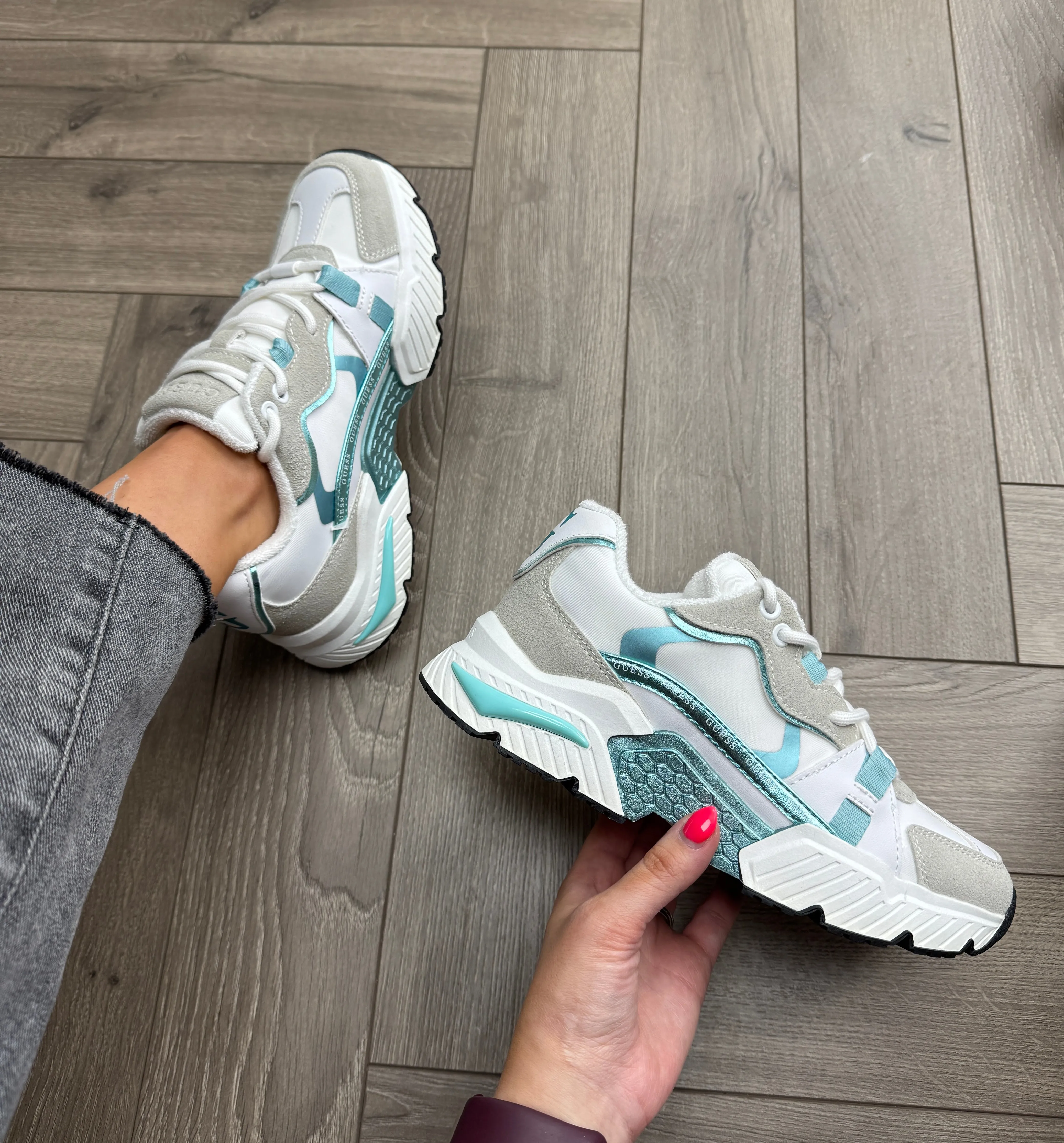 Guess (G23) Blue Metallic Chunky Trainer FLJCARELE12 - Whiaq (White/Blue)