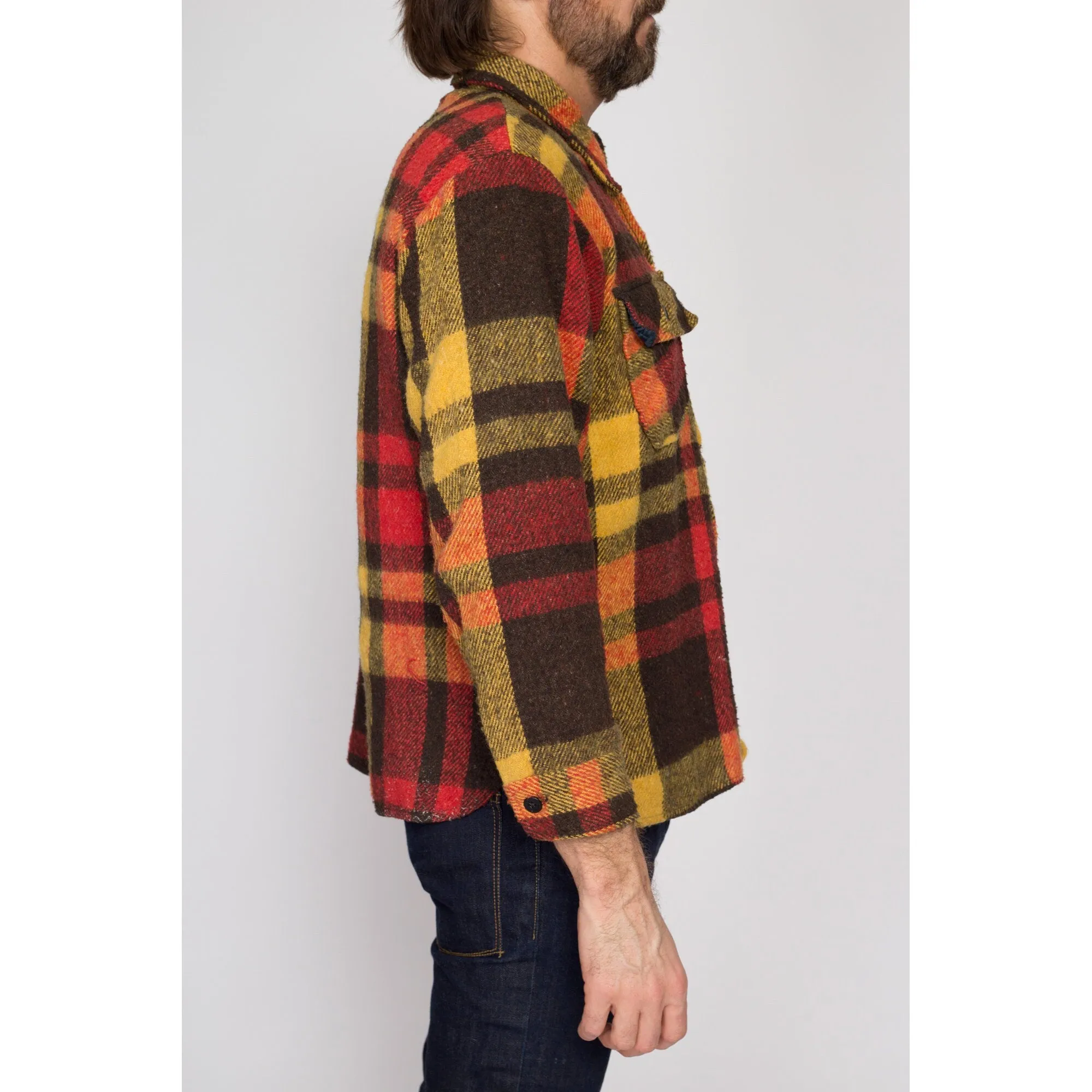 Medium Short 70s Red & Yellow Plaid Flannel Overshirt