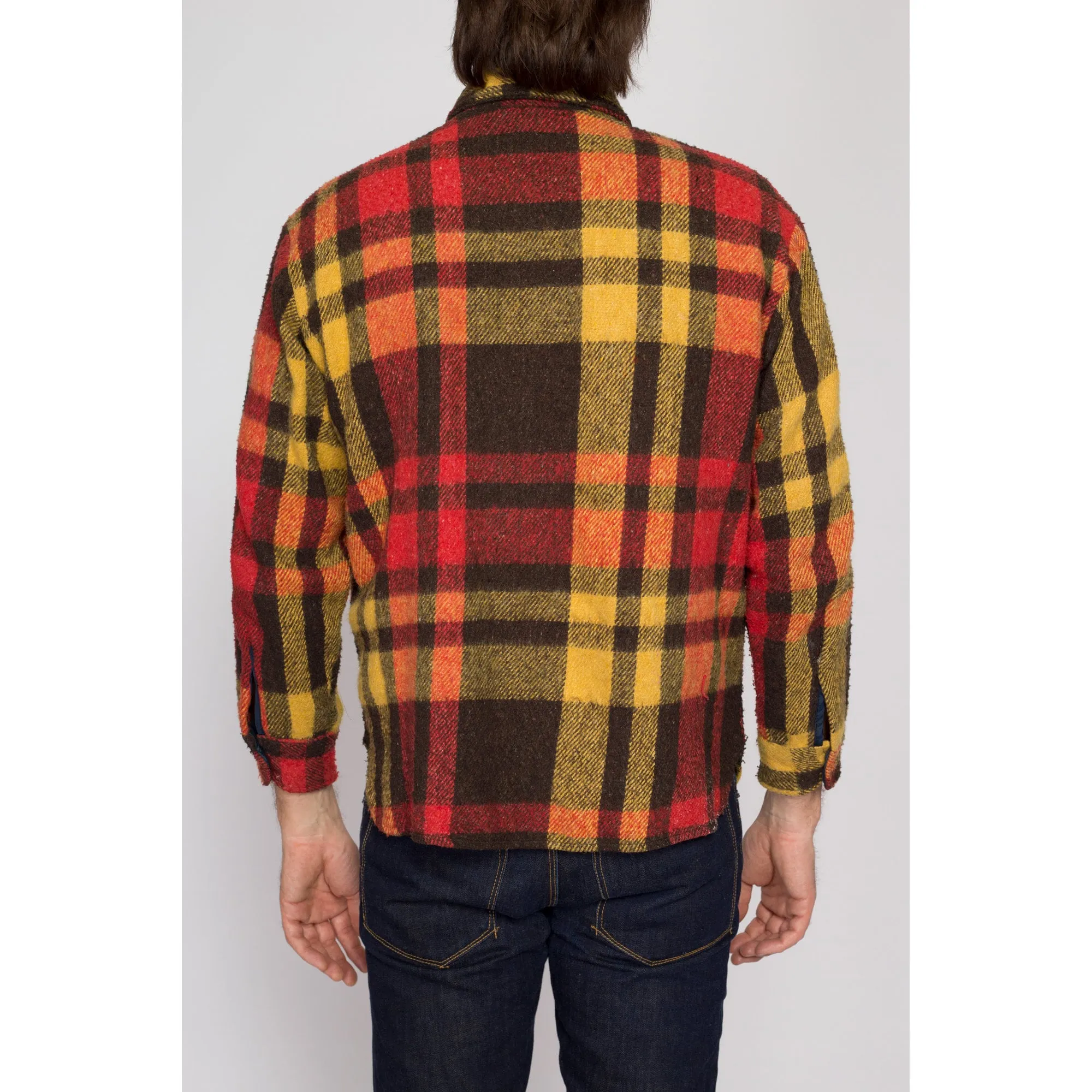 Medium Short 70s Red & Yellow Plaid Flannel Overshirt