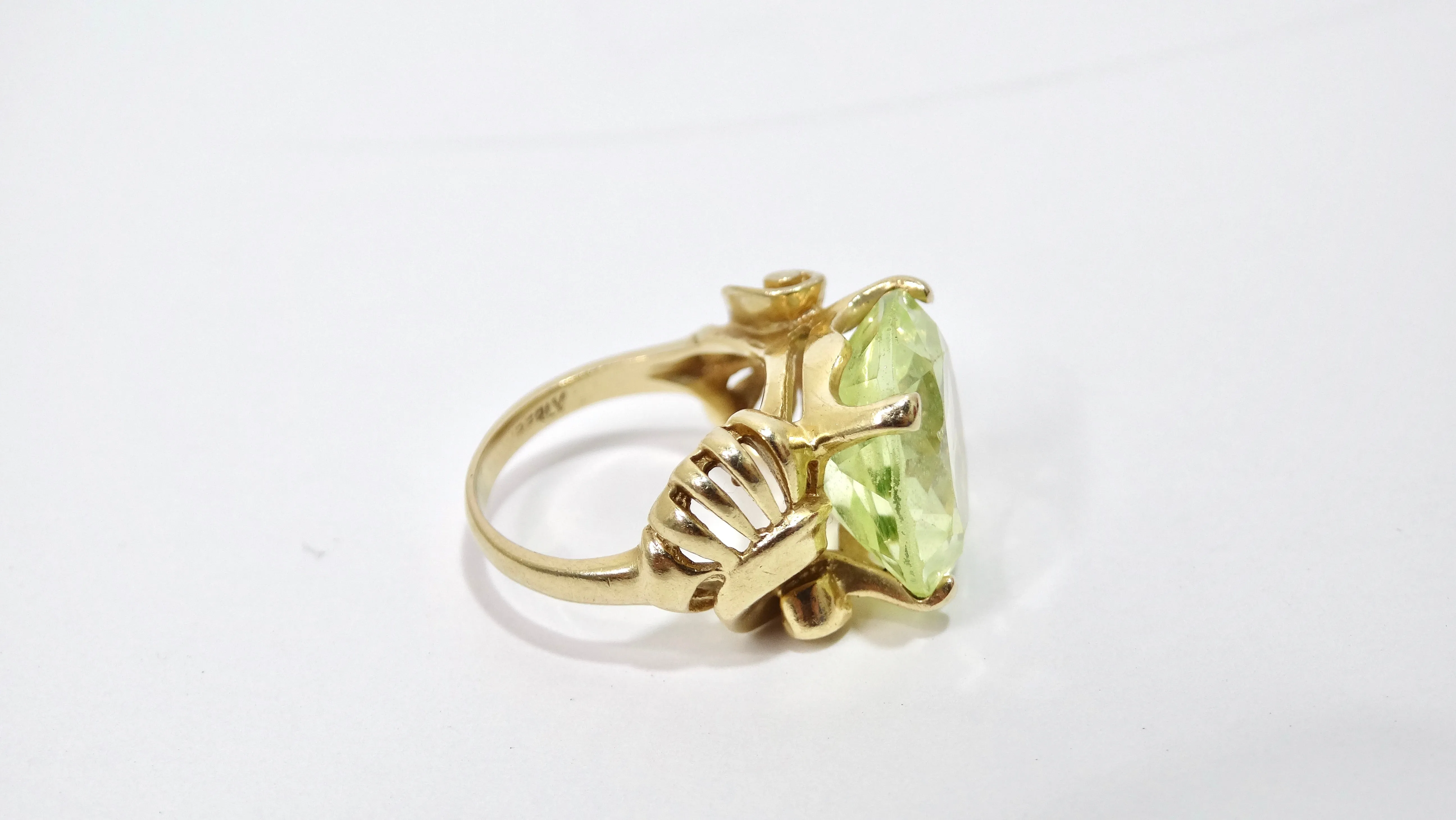 Tourmaline & 14k Gold Solitare Ring